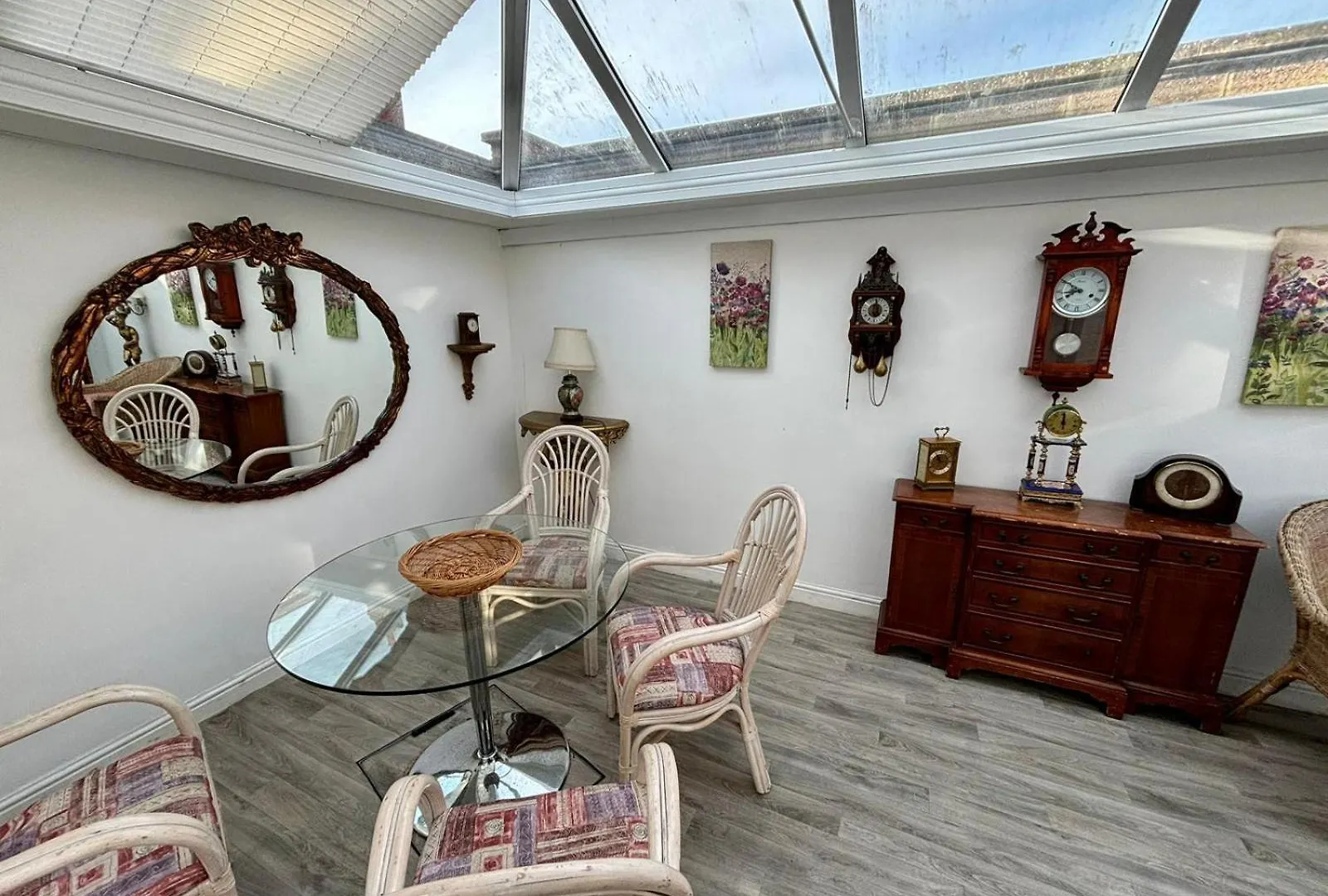 Princess Royal 3 Bed Apartment Scarborough